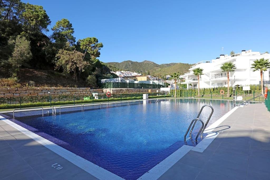 Riverside Benahavis Holiday Rental Apartment Extérieur photo